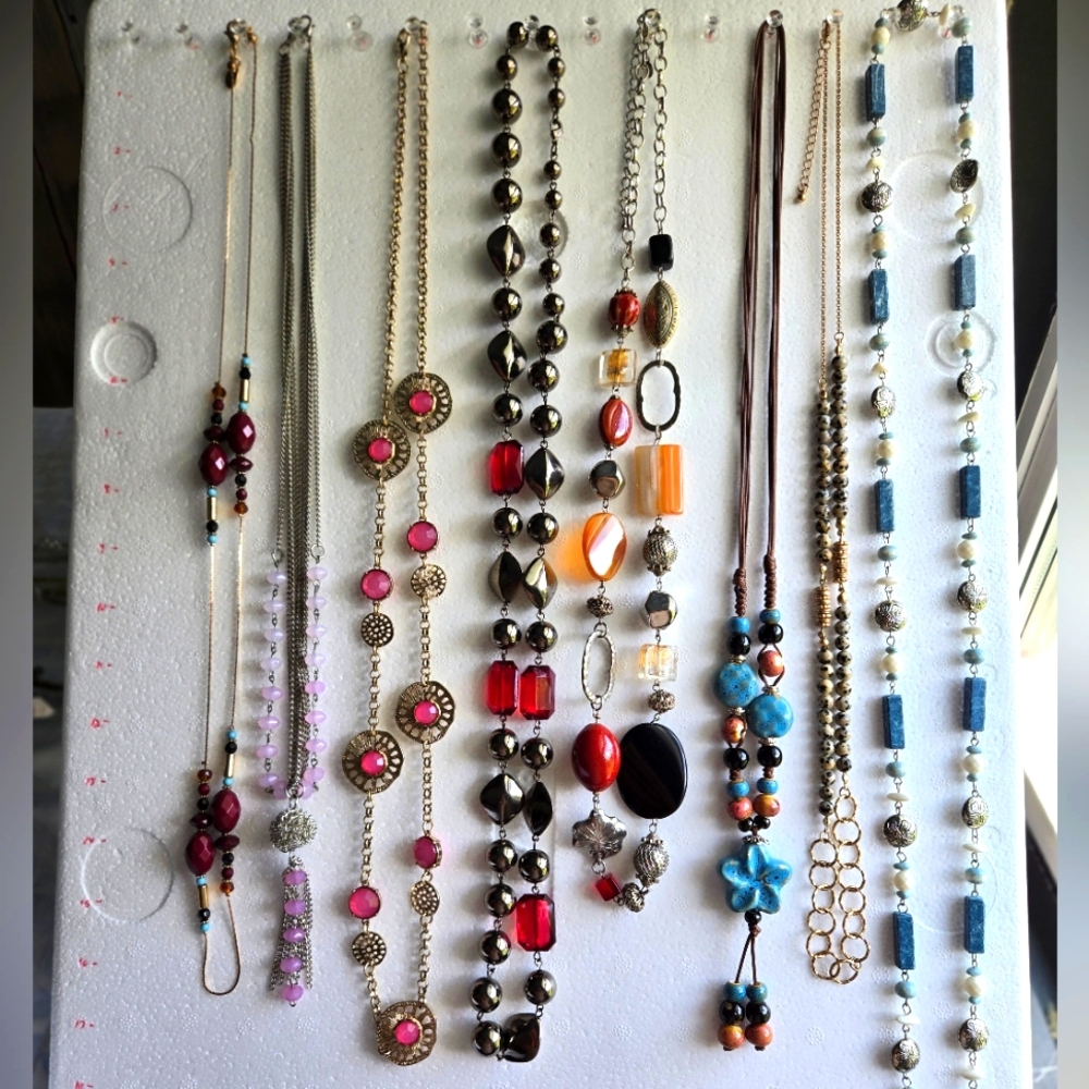 Elegant Multi-Color Beaded Necklace Set